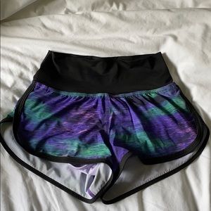 Lululemon Shorts with Zipper & Mesh Lining- Size 4